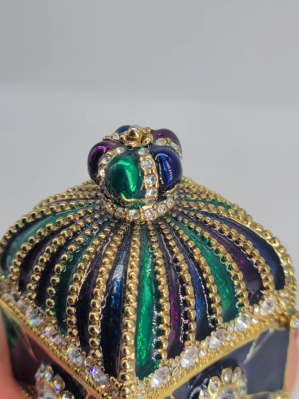 Miniature Enameled Trinket Box Coronation Carriage